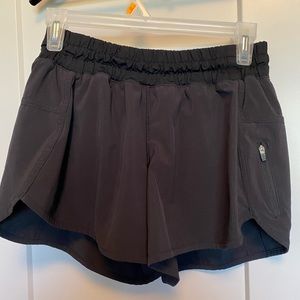 Size 8 black lululemon tracker short